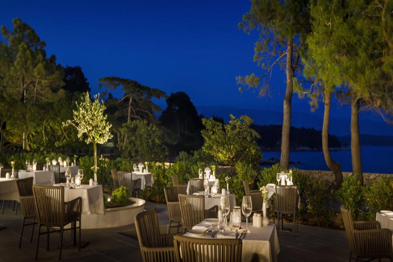 Valamar Carolina Hotel & Villas Kampor Exterior photo
