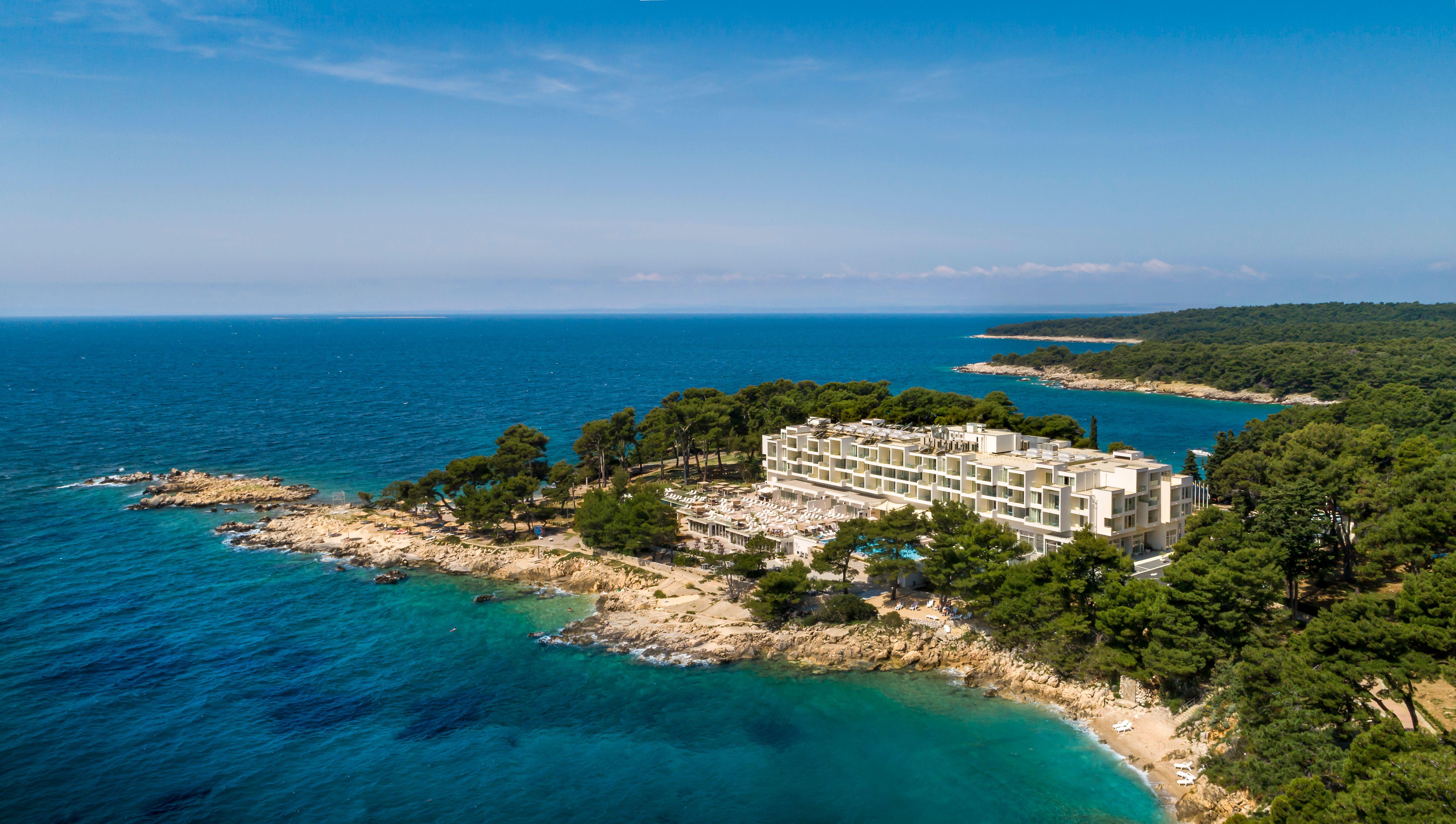 Valamar Carolina Hotel & Villas Kampor Exterior photo
